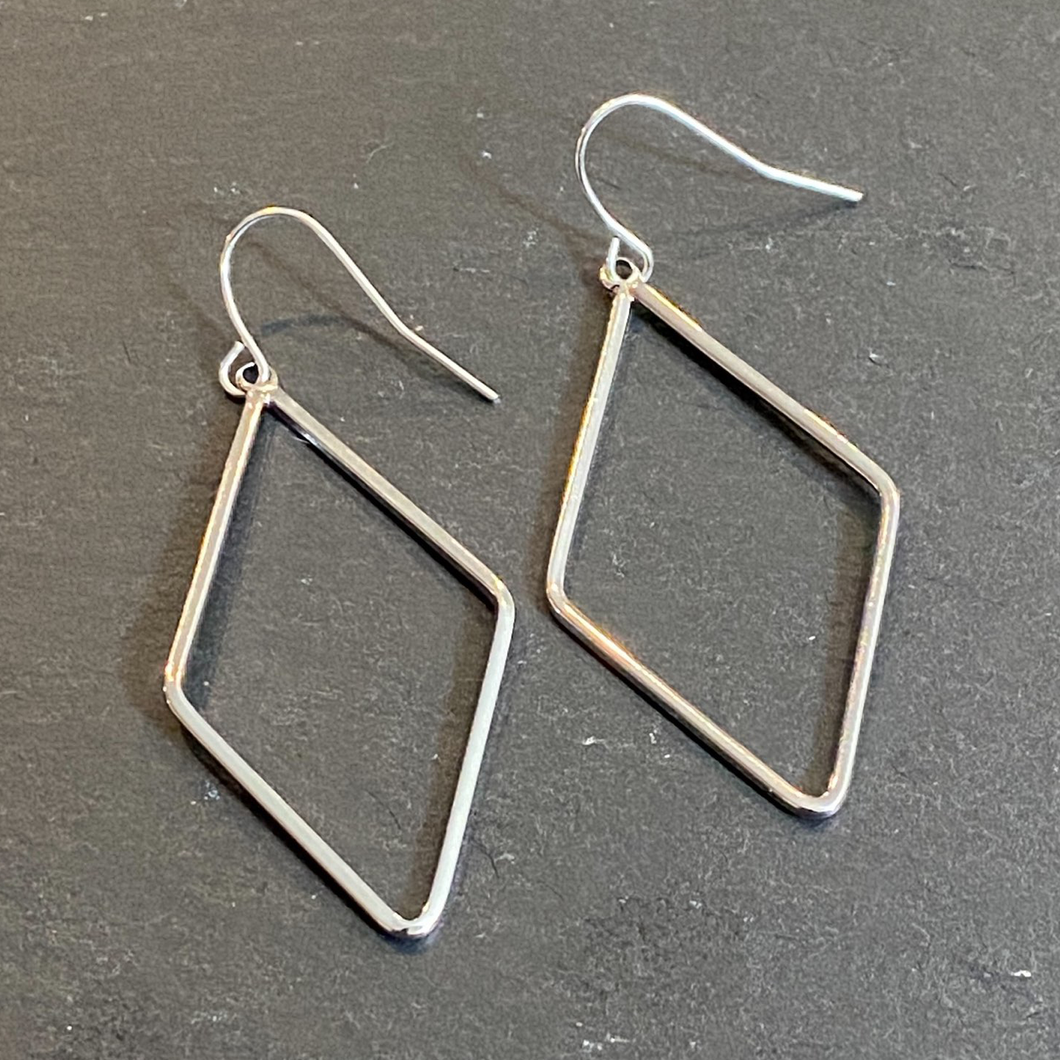 Platinum Plated Rhombus Dangle Earrings