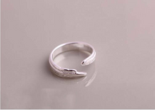 Load image into Gallery viewer, Angel Feather Thumb Ring for Friends, Mothers, Daughters and Sisters Gifts