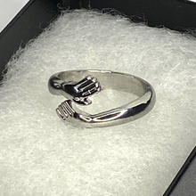 Load image into Gallery viewer, Embrace of Love: Hug-shaped Ring Perfect Valentine&#39;s Day Gift! Limited Edition